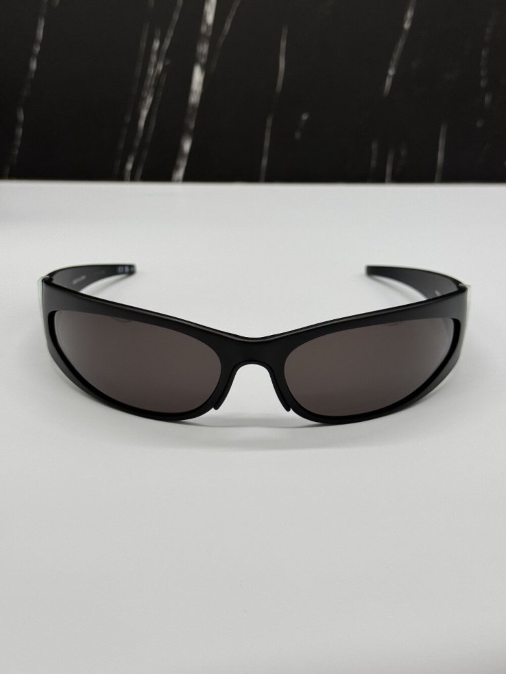 NEW BALENCIAGA BB0290S 001 BLACK UNISEX SUNGLASSES BALENCIAGA EYEWEAR - Picture 5 of 11